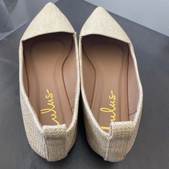 LULUs pointed toe natural raffia flats Size 7.5 (RUNS SMALL) - Picture 4 of 7